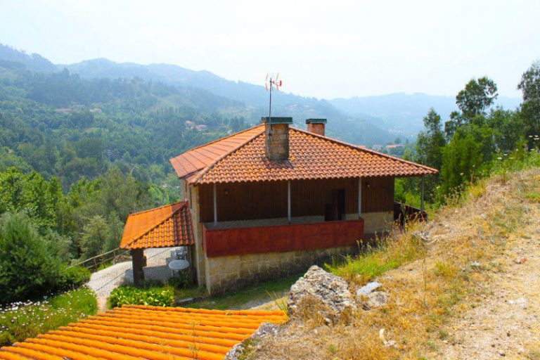 Casas ambiente tranquilo 2 e 3 quartos Casas ambiente tranquilo 2 e 3 quartos