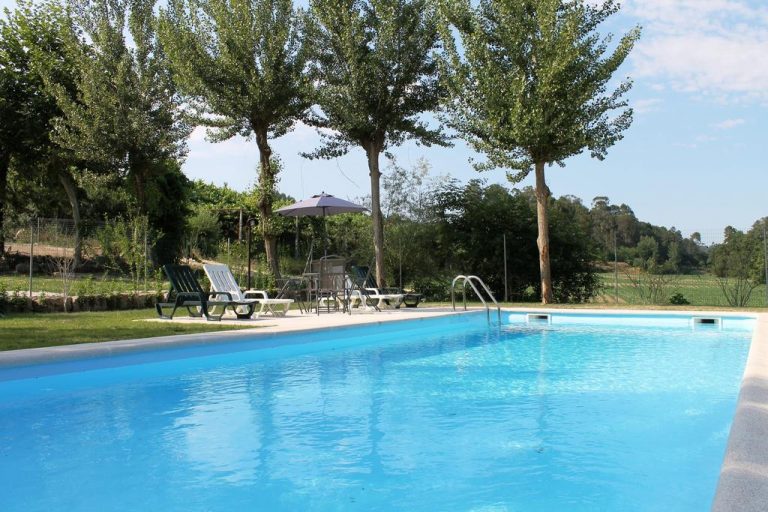 Melhor alojamento com piscina Rio Douro Melhor alojamento com piscina Rio Douro