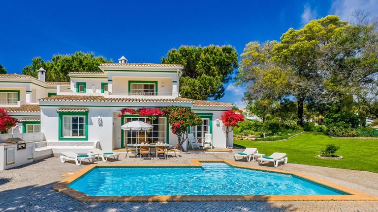 4 seasons luxury resort Algarve