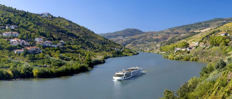 The best boat trips Douro Porto The best boat trips Douro Porto