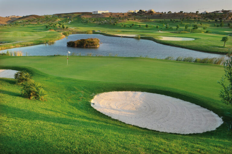 Best prices for Quinta do Vale Golf Course