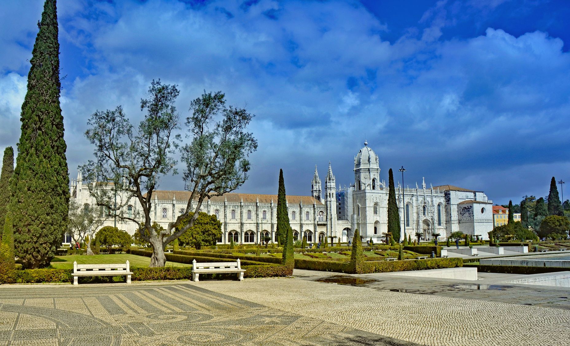 Mosteiro dos Jerónimos in Lisbon 